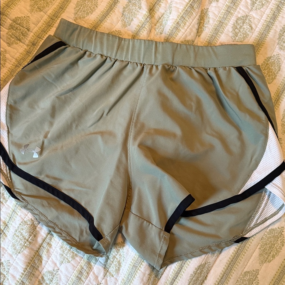 Under Armour Women's Athletic Shorts in Gray and Black